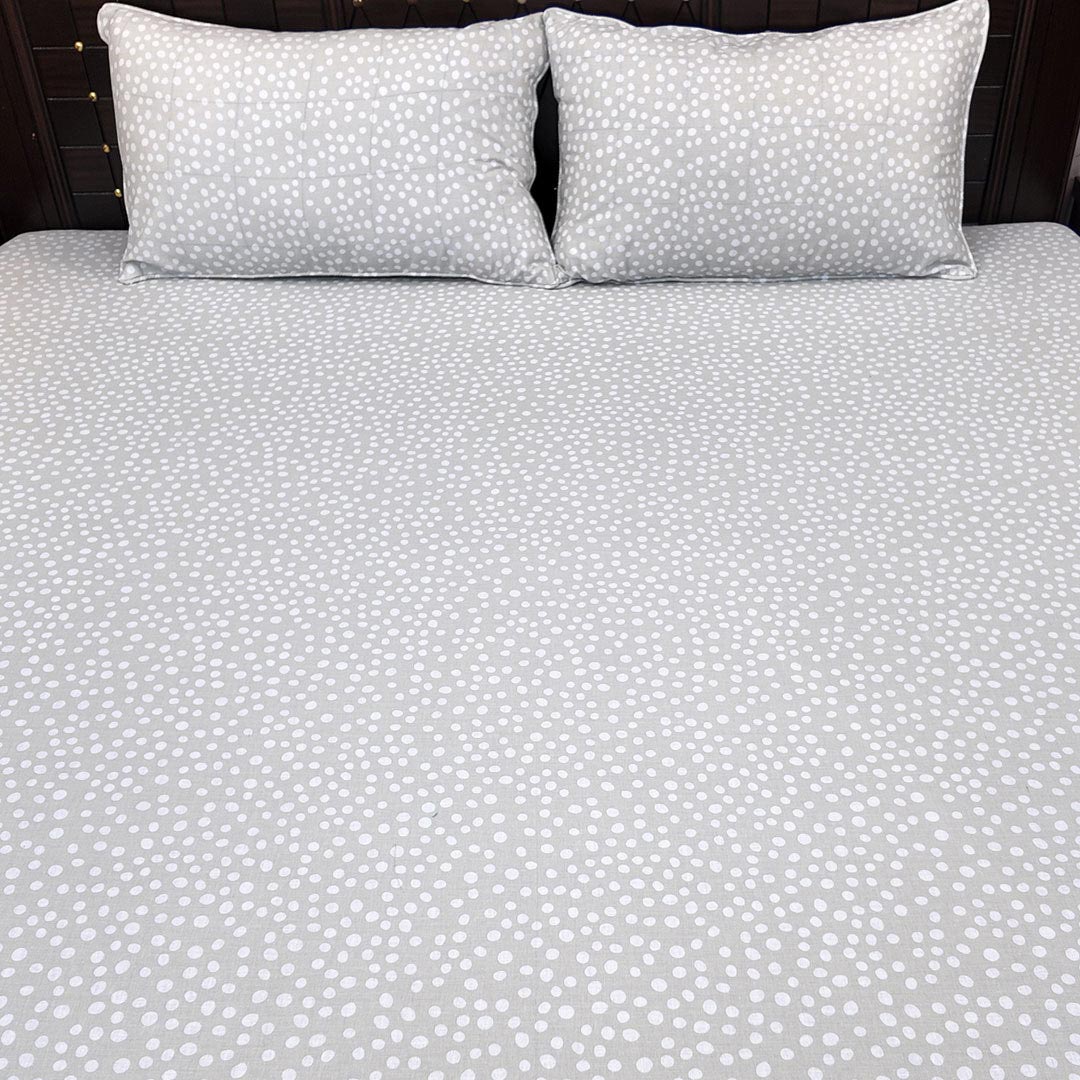 Shukrana Bedding – Light Grey White Dot Scatter Pure Cotton T200 Bedsheet